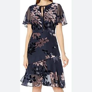 Sam Edelman Burnout Floral Flare Hem Dress. Size 4. Short sleeve.